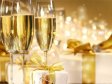 Holiday Champagne Screensaver - Windows 10 Champagne Screensaver - Screenshot 1